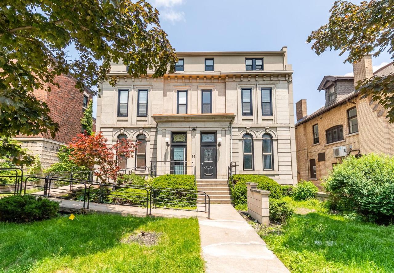 Upscale 1Br - Boutique Apartment - Prime Location Downtown! Hamilton Eksteriør bilde